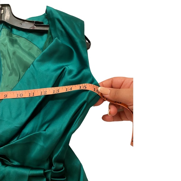 Talbot Runhof Gorgeous Green Gown, Size EU 38/ USA 8, NWT, $800 - Picture 8 of 10